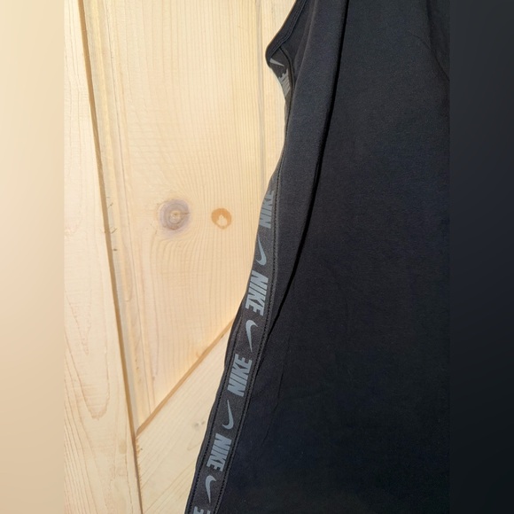 Nike Women's Black Romper NWT Size XXL - Picture 3 of 6